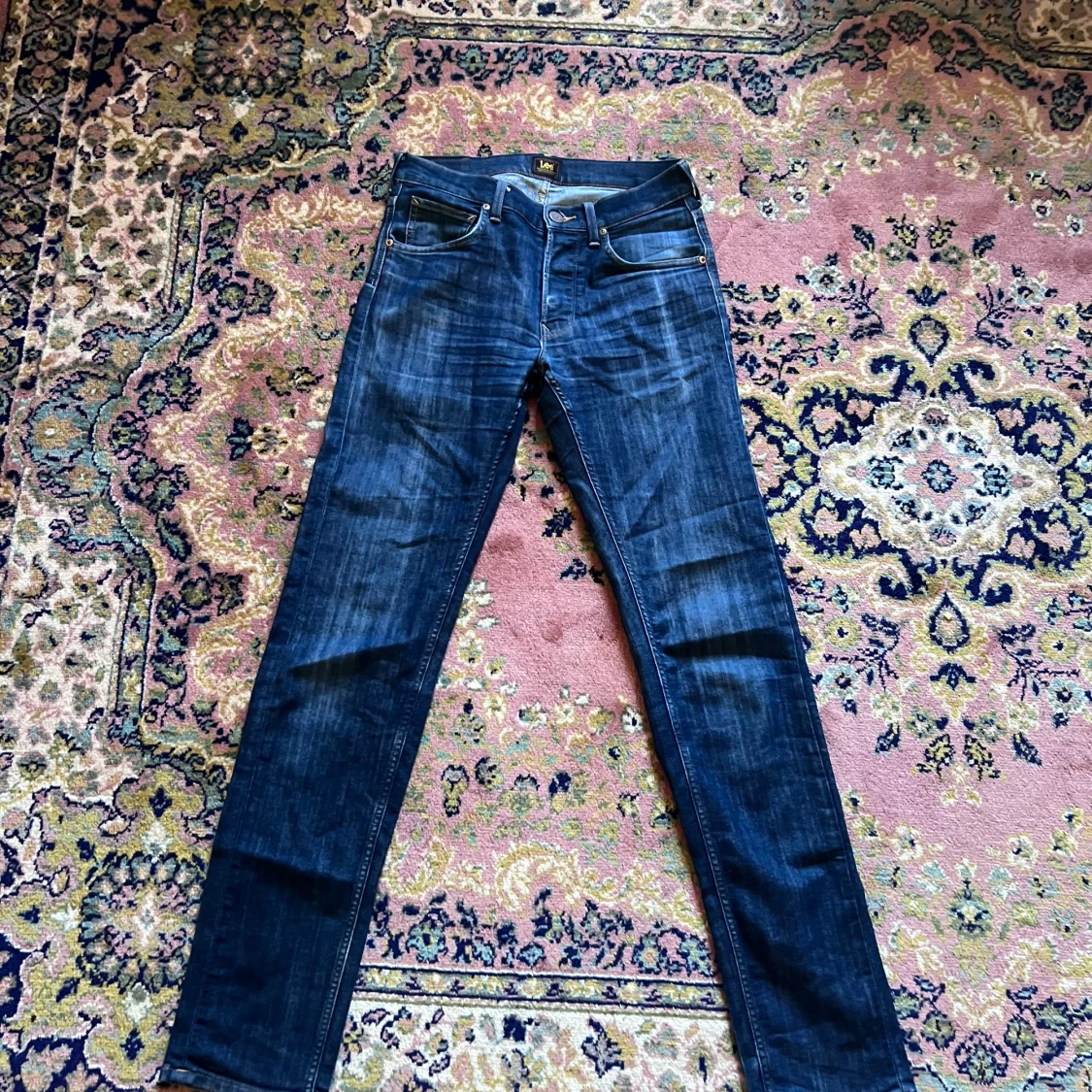 Mörkblå Lee jeans slim fit 28/34 - 3