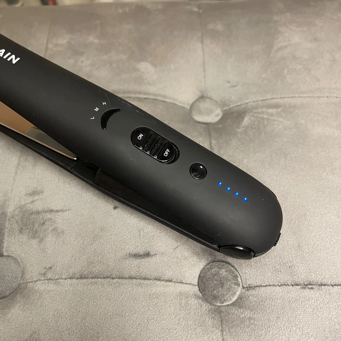 Balmain Paris Cordless Hair Straightener - 3