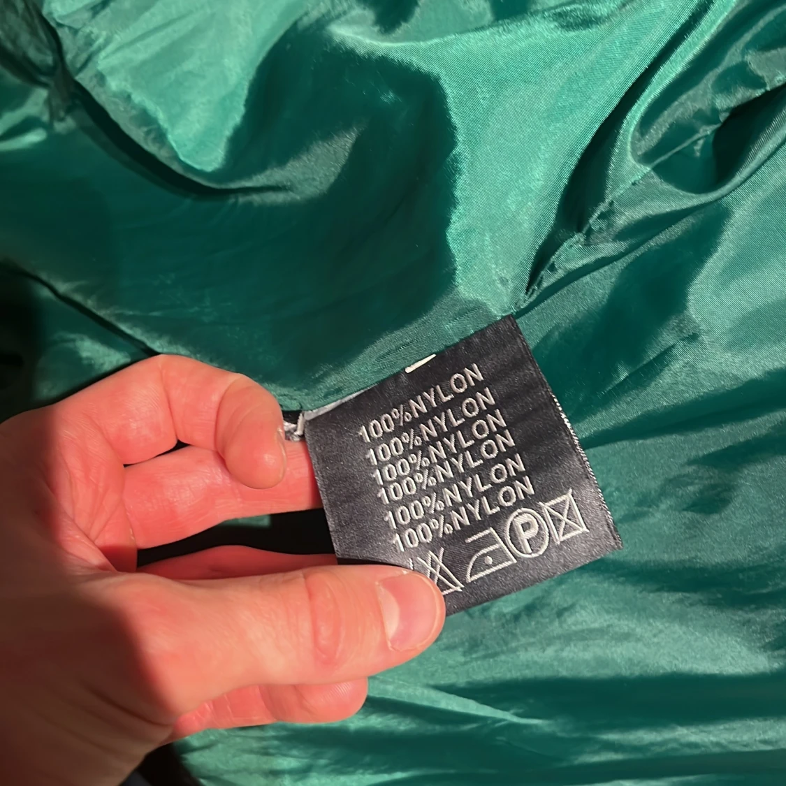 Svart Colmar pufferjacka med huva - 4