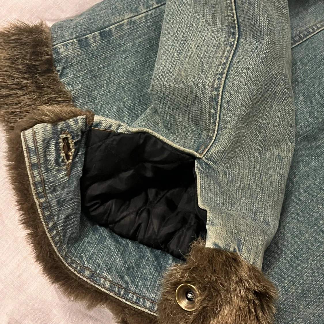 Jeansjacka med fuskpäls från Flash - 3