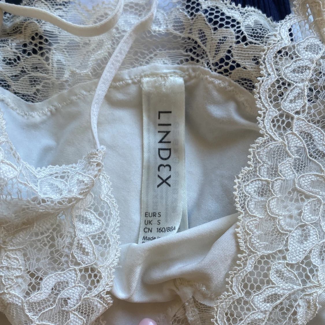 3 spetslinnen från Lindex & Amisu - 1