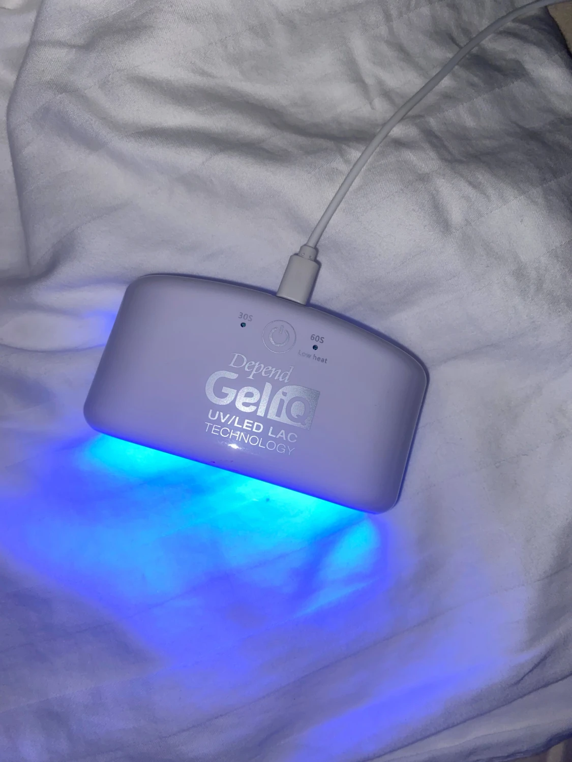 Depend GeliQ UV/LED LAC Technology - 5