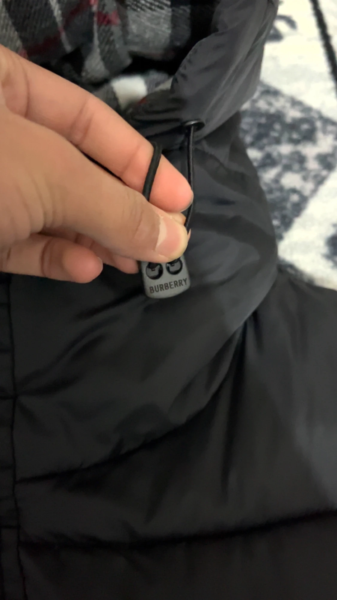 Svart pufferjacka Burberry M - 3