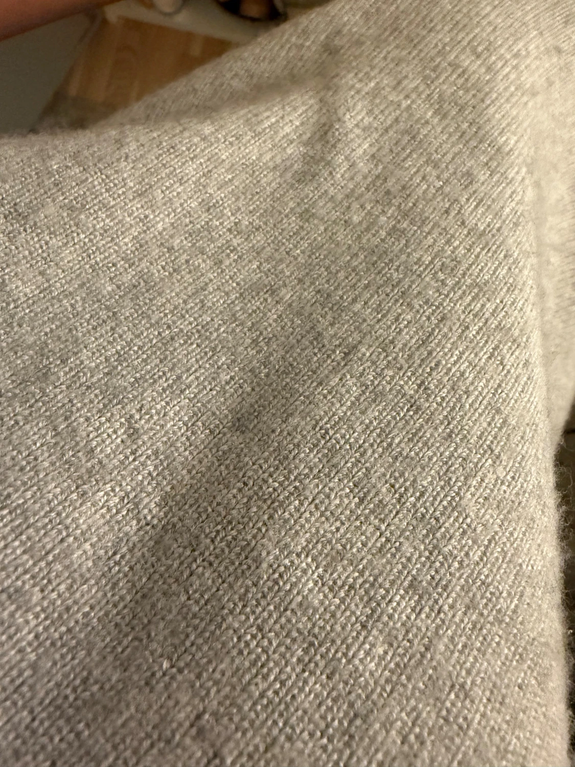 Ljusgrå stickad kortärmad tröja - 2