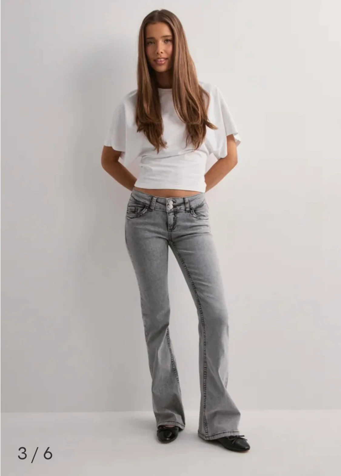 Gråa bootcut jeans {Nelly} - 2