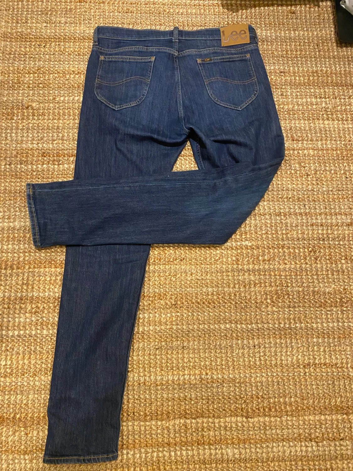 Mörkblå slim jeans från Lee - 3
