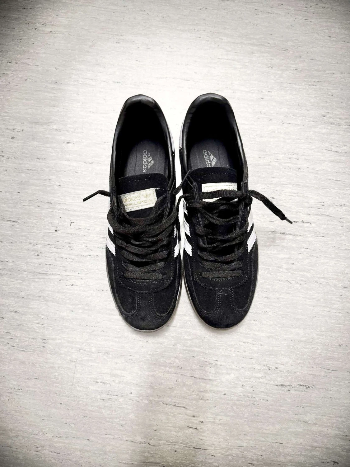 Adidas Spezial svarta sneakers mocka - 2