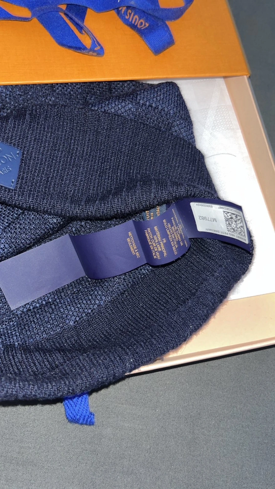 Mörkblå Louis Vuitton mössa - 3