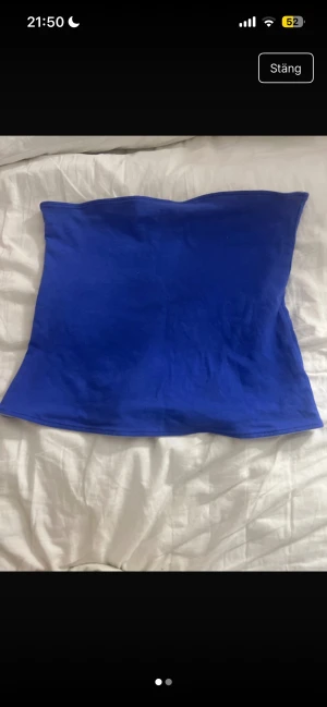 Hollister tube topp - Hollister tube topp som går att vända ut och in. Ny skick, har endast använt 1 gång. Nypris ca 200kr. Pris går att diskutera!🩷