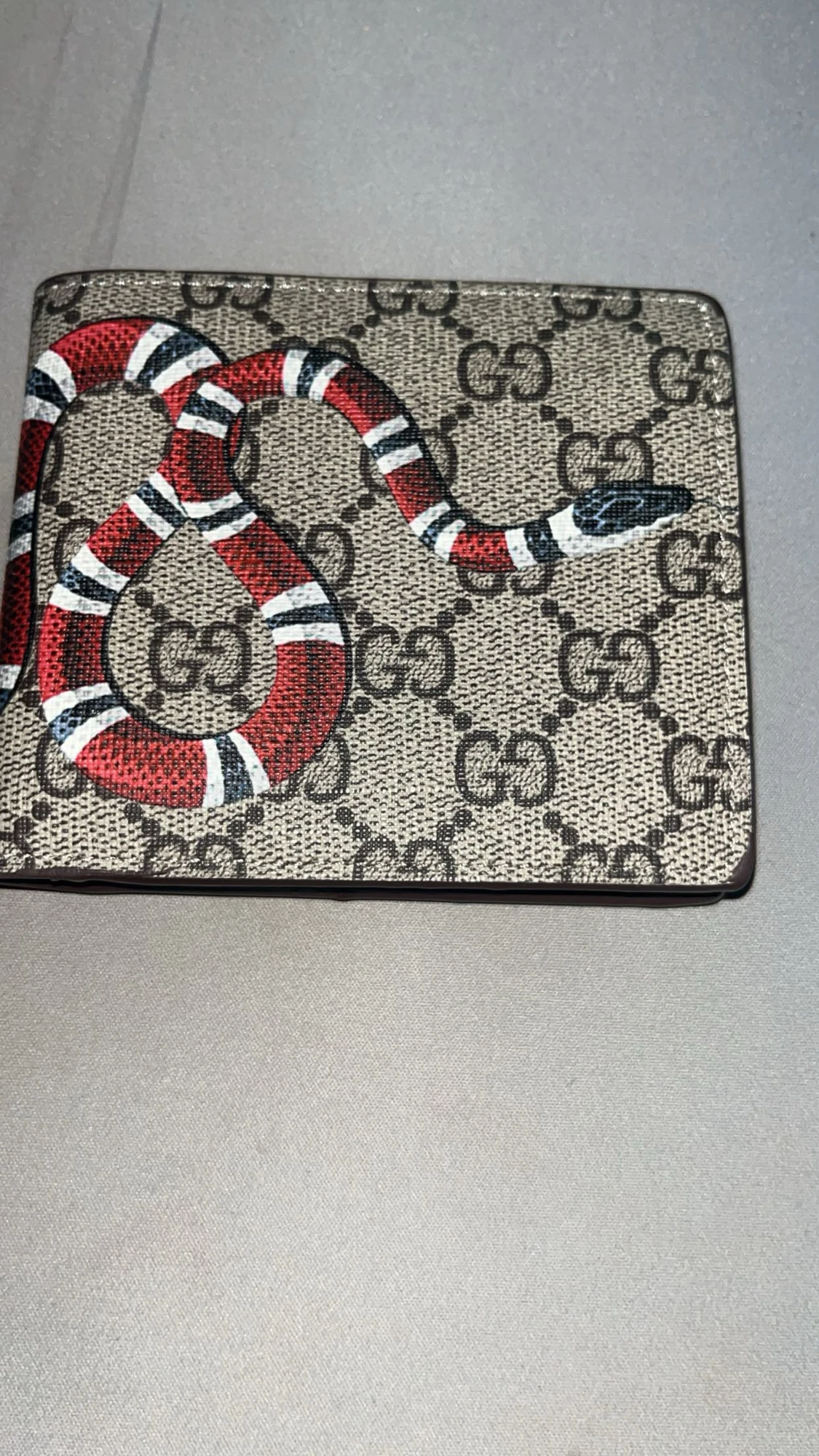 Säljer nu denna gg plånbok