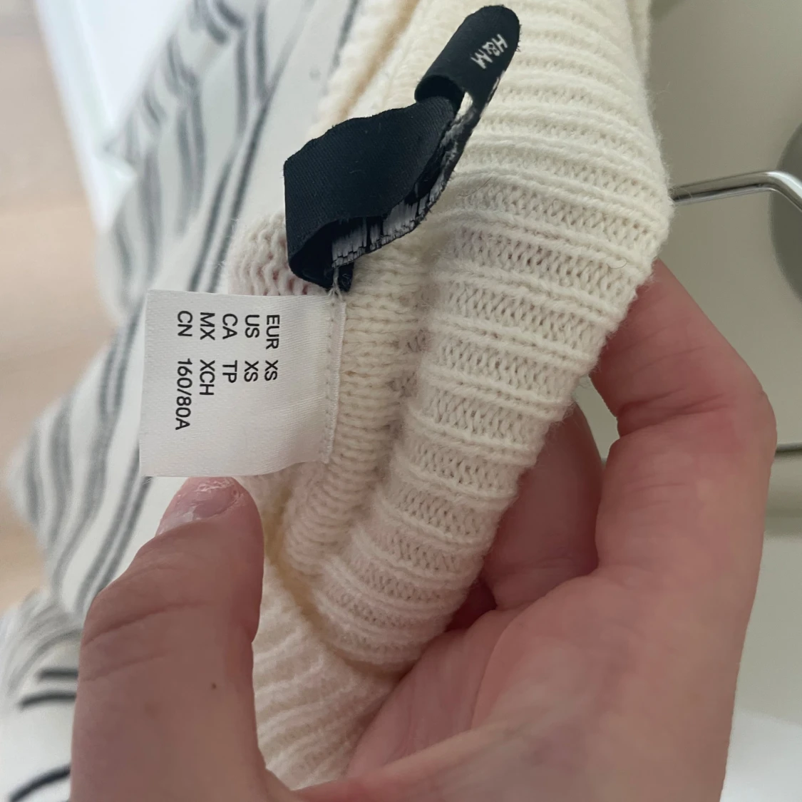 Randig stickad tröja från H&M XS - 2