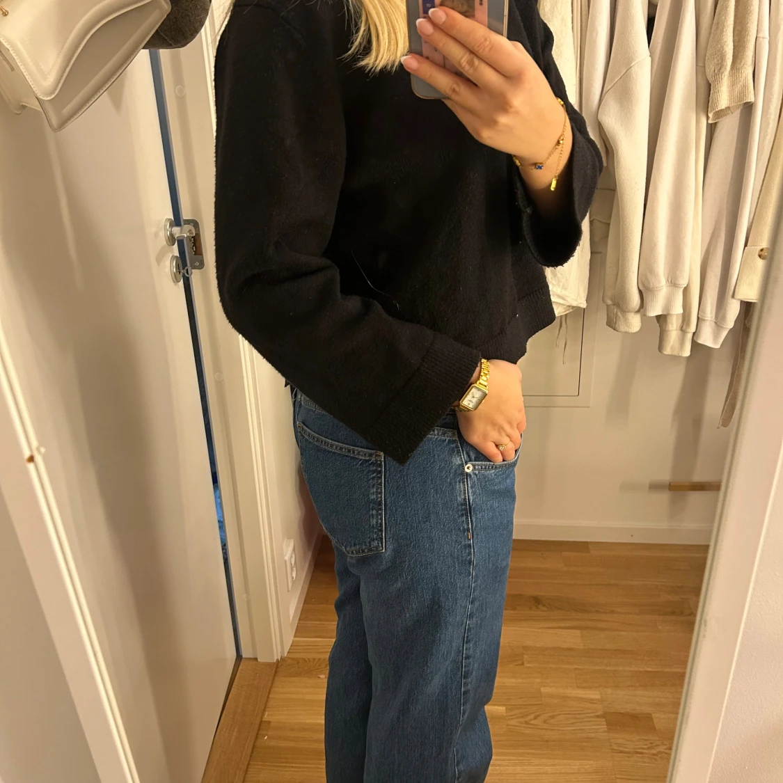 Svart stickad tröja - 1