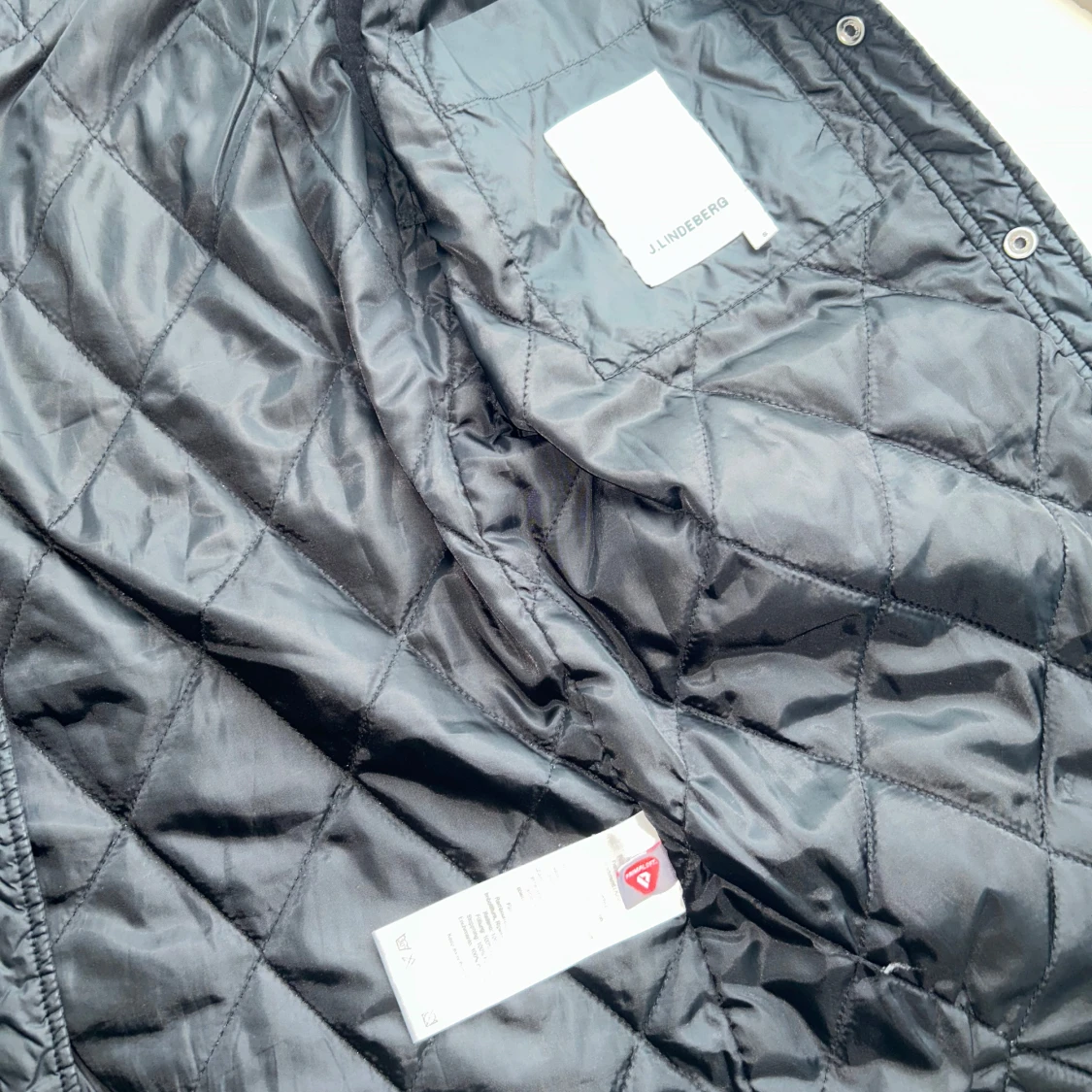 J.lindeberg väst - 4