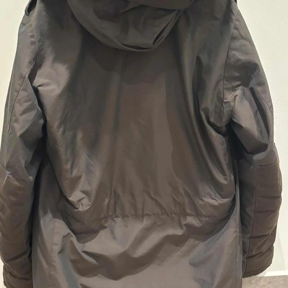 Svart parkajacka från Woolrich - 2