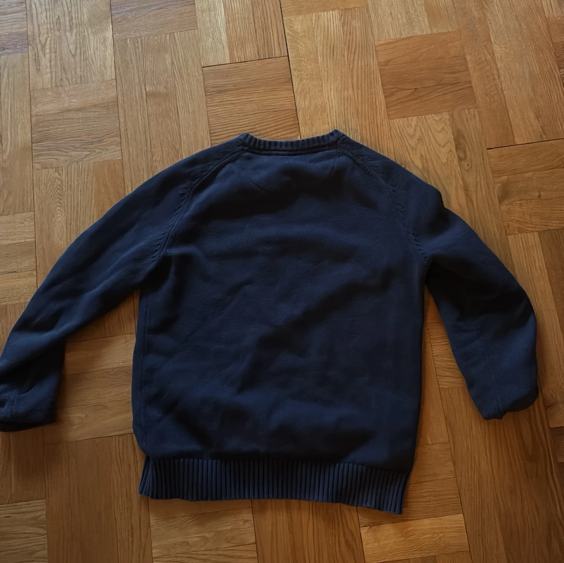 Mörkblå sweatshirt från Morris M - 2