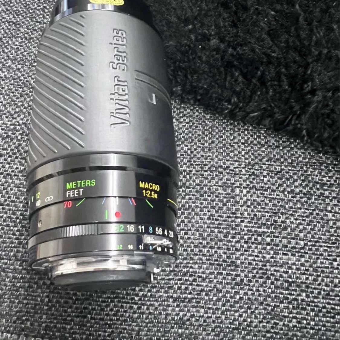 Vivitar Series 1 70-210mm f/2.8-4.0 Macro Zoom Lens - 1