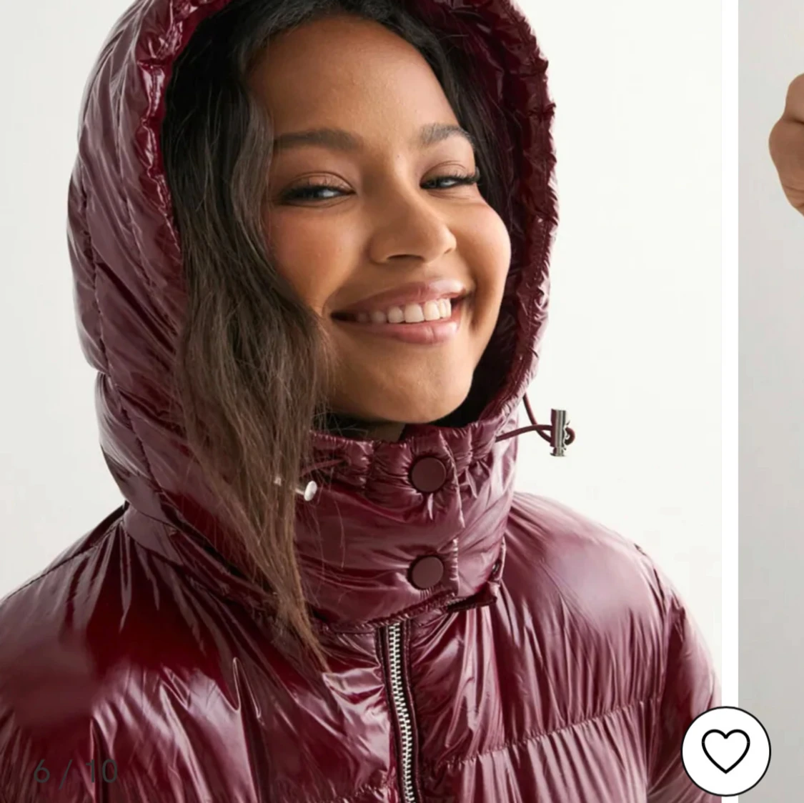 Glansig vinröd pufferjacka med huva - 1