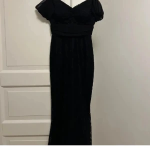 Fest klänning - Fest/bal klänning som är i nyskick