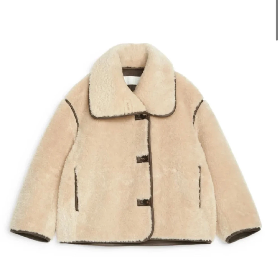 Beige teddyjacka från arket  - 2