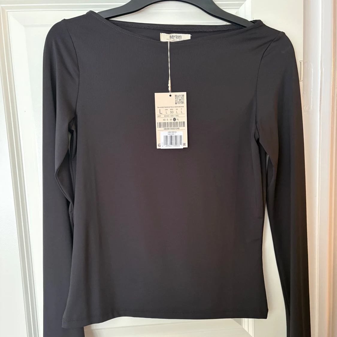 Svart långärmad topp stardivarius - 1