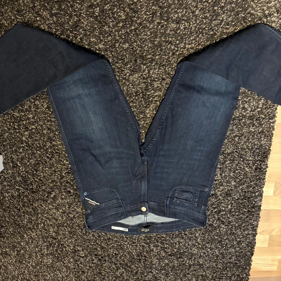 Mörkblå Replay Anbass jeans W30 L32 - 1