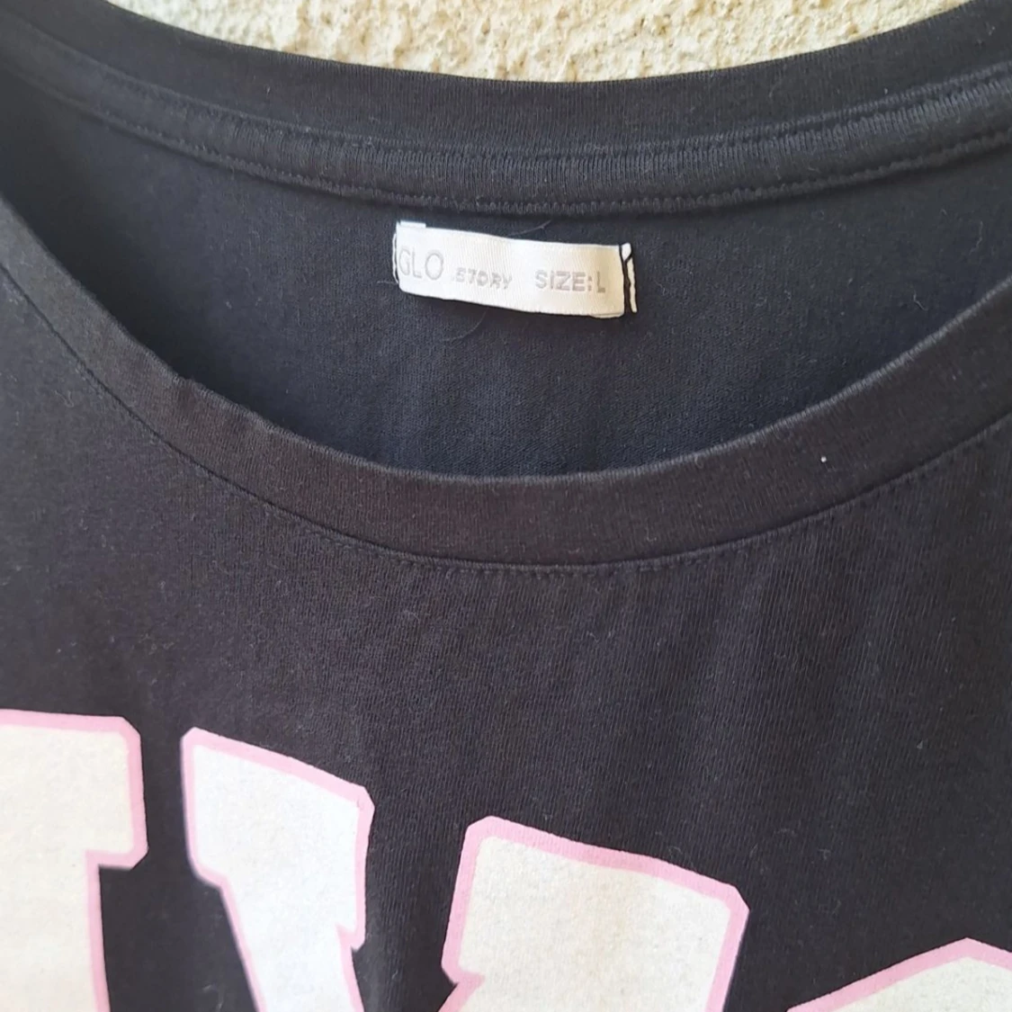 Kortärmad tröja med NYC text 