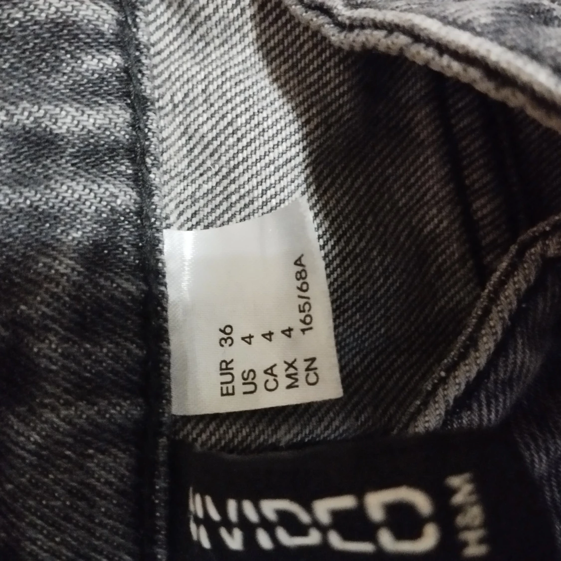 Grå cargobyxor från H&M, stl 36 - 2