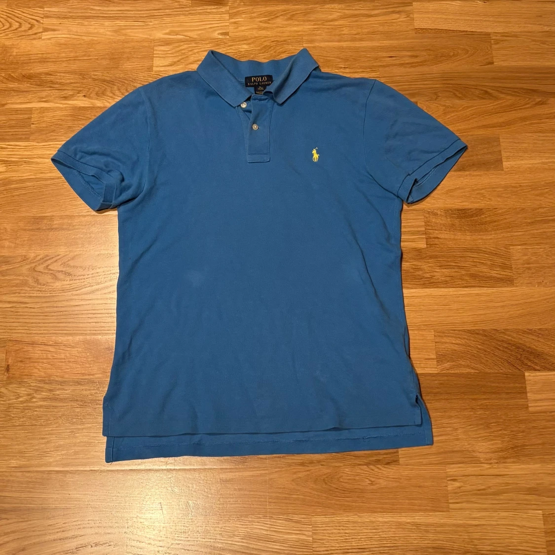 Blå pikétröja från Ralph Lauren