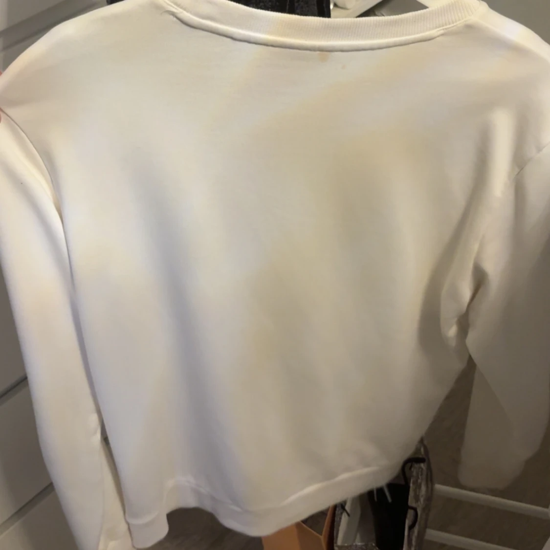 Vit sweatshirt från Hugo Boss - 2