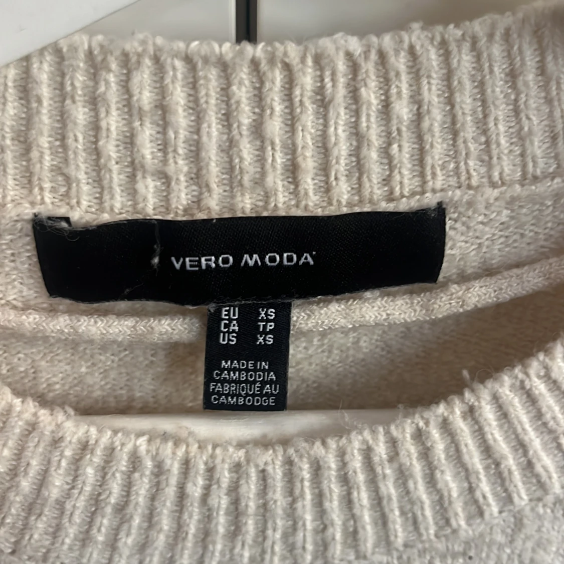 VERO MODA TRÖJA  - 1