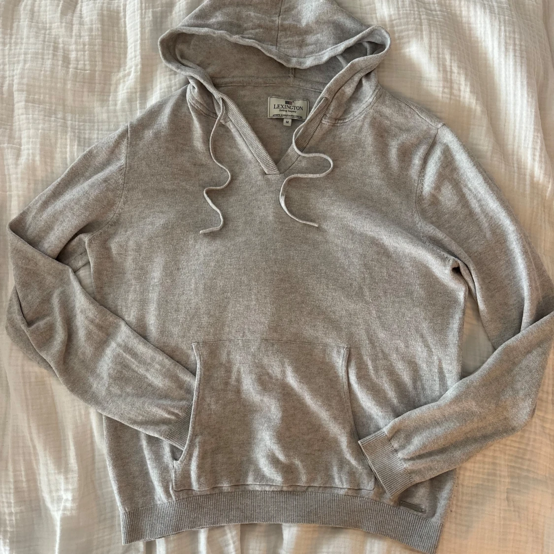 Grå hoodie från Lexington - 1