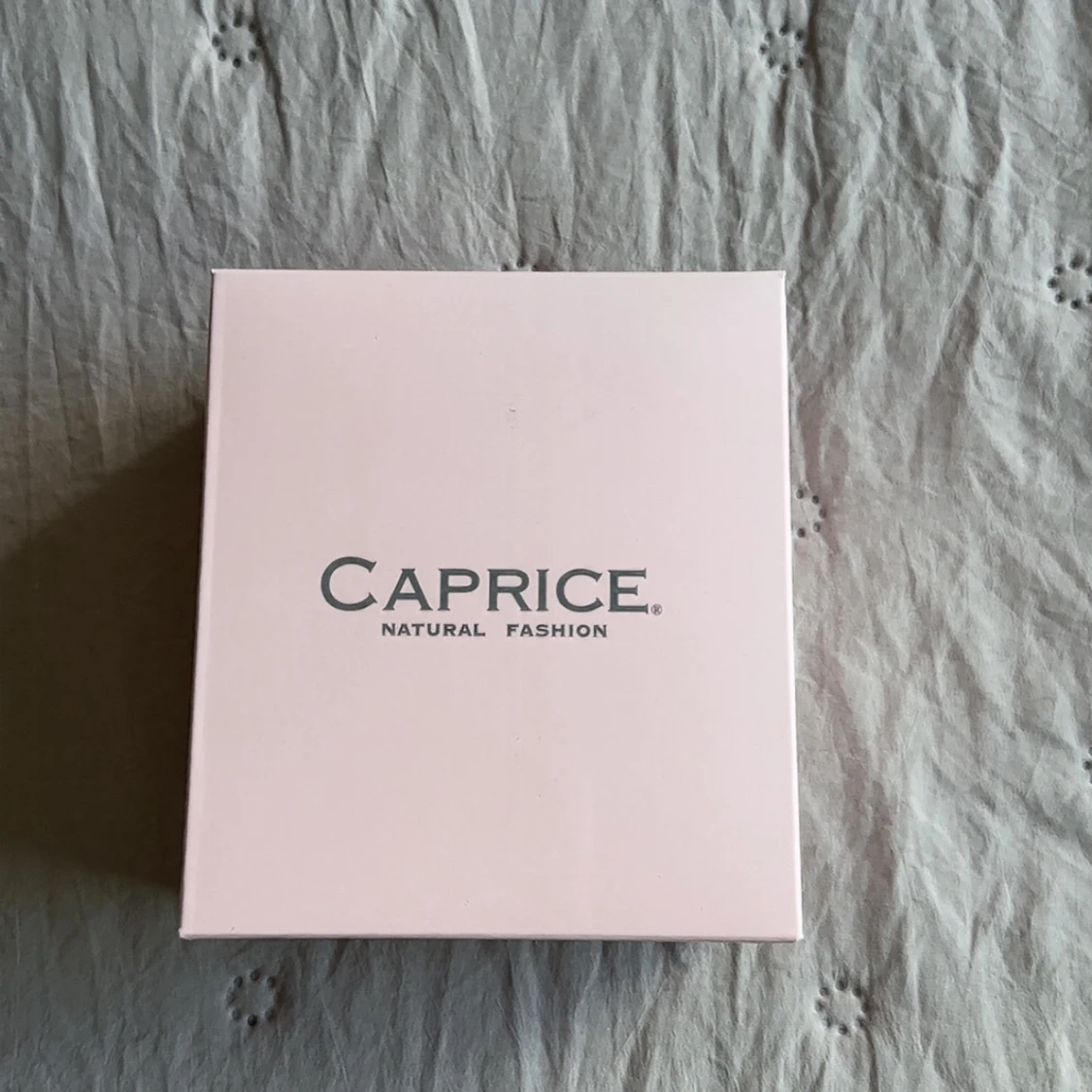 Oanvänd i förpackning, Beige spetsbralette Caprice Amber Moon - 3