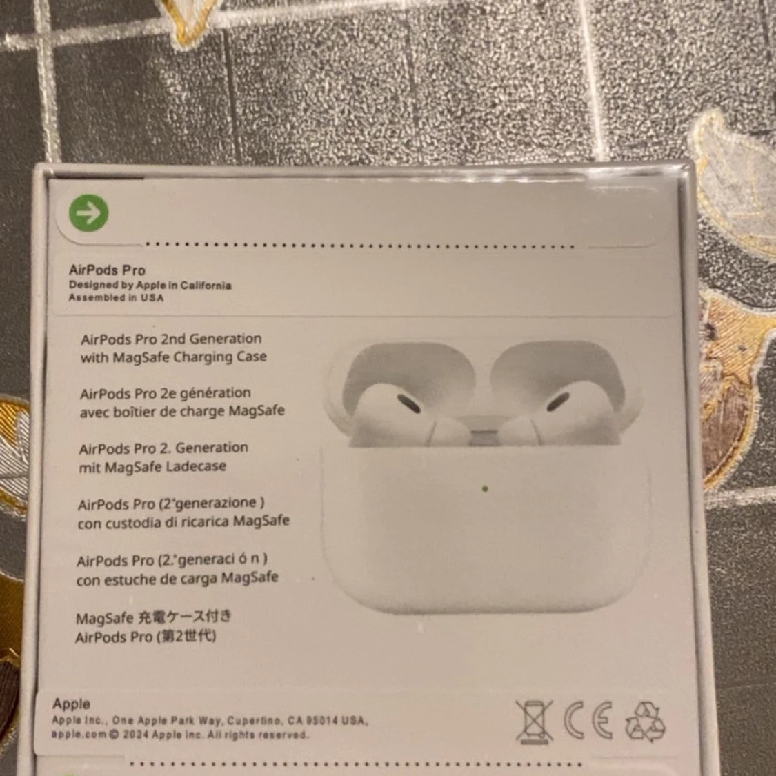 AirPods Pro 2nd Generation med MagSafe - 1