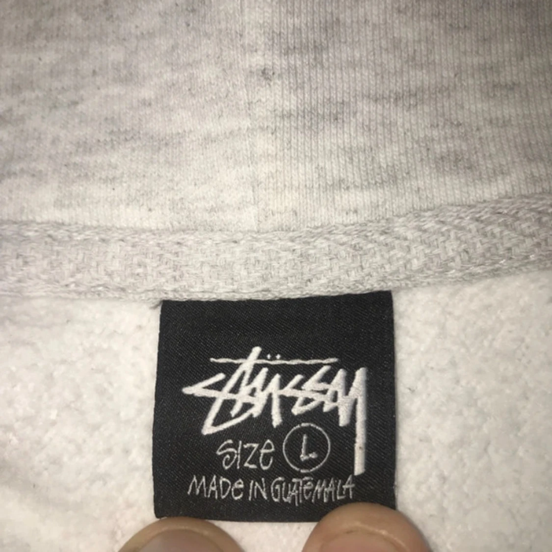 Grå Stüssy hoodie - 3