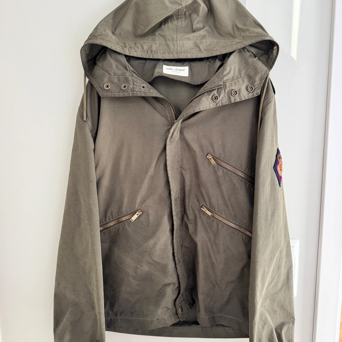 Olivgrön jacka från Saint Laurent