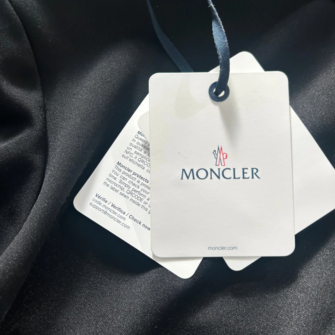 Moncler zip up - 2