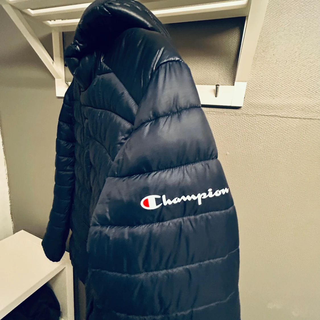 Mörkblå pufferjacka från Champion S - 2