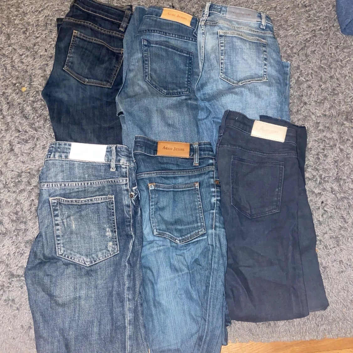 Acne jeans 115kr styck 