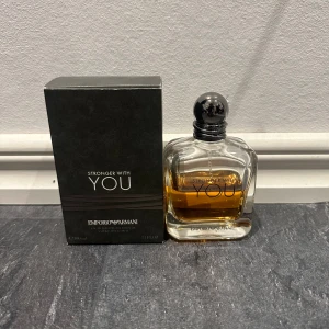 Armani stronger with you - Armani stronger with you, 50ml kvar.