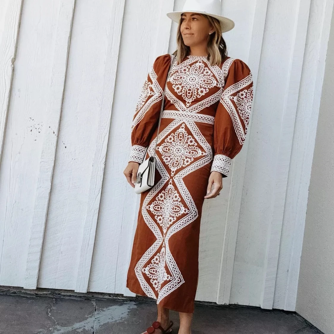 Embroidered dress från Sezane  - 3