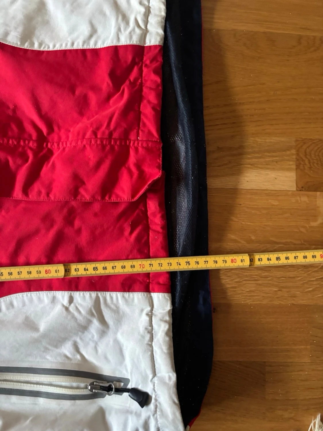 Röd vindjacka seglarjacka från Henri Lloyd - 4