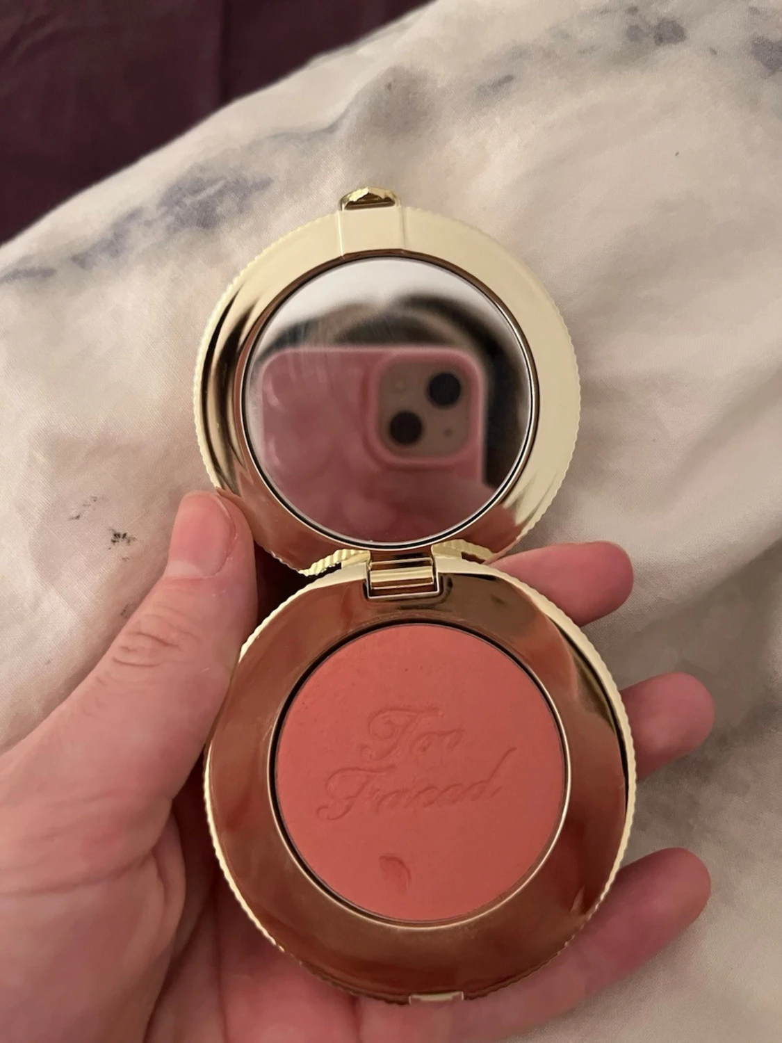 Too Faced Cloud Crush rouge - 1