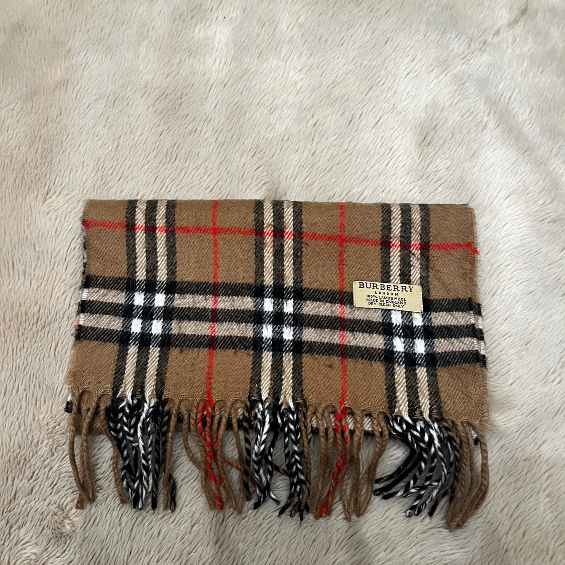 Burberry halsduk  - 1