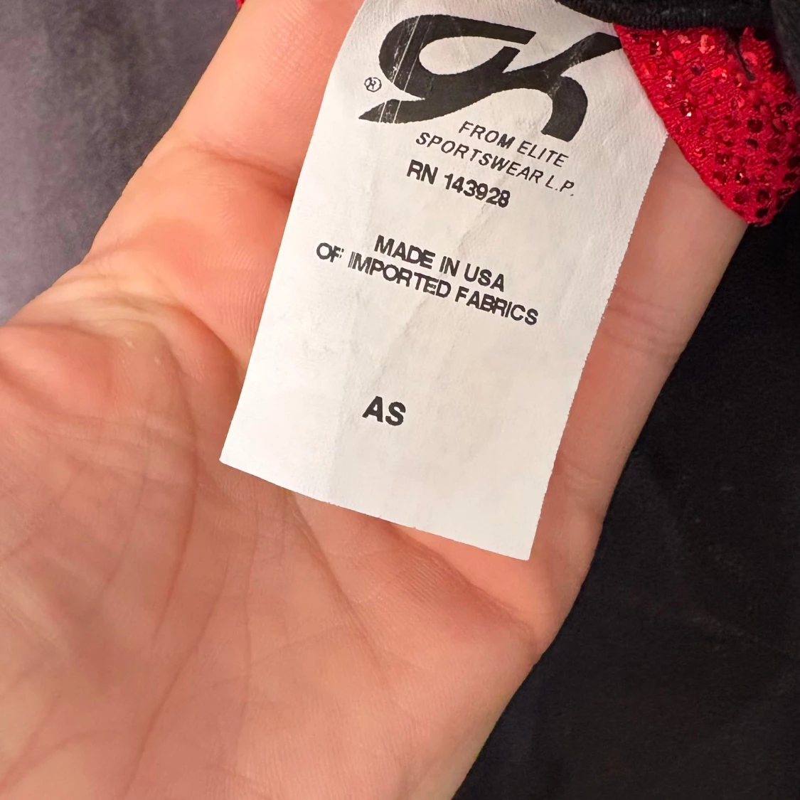 Svart och röd gymnastikdräkt GK - 2