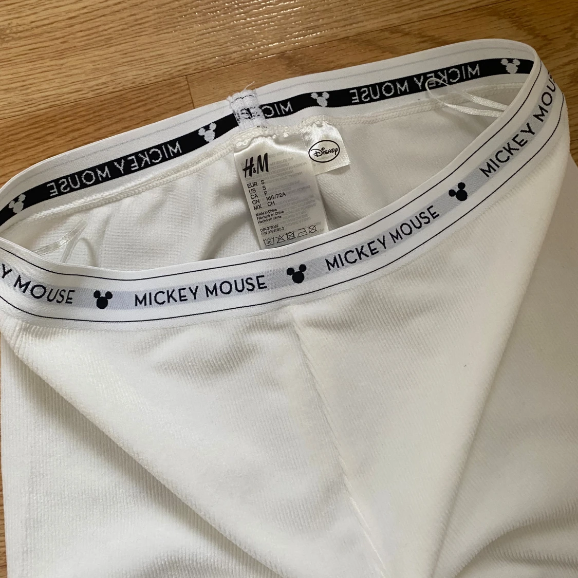 Vita Mickey Mouse mjukisbyxor - 2
