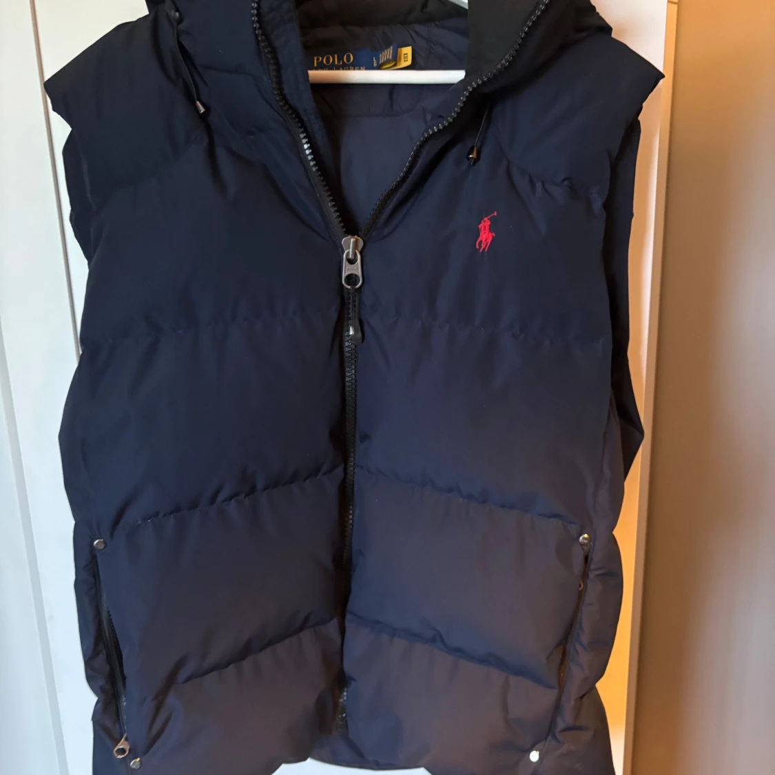 Mörkblå dunväst från Polo Ralph Lauren