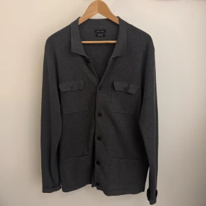 Massimo Dutti Overshirt - - Condition: 9/10 - Color: Gray  - Size:  L