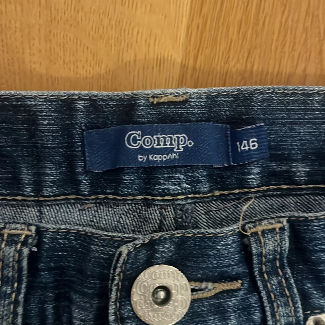 Blå 2000s jeans - 2