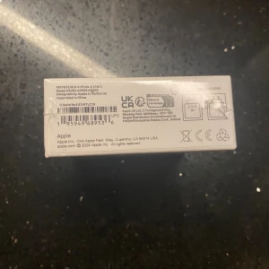 AirPods 4 oöppnade  - Skriv vid funderingar! Original och kvitto finns såklart:)