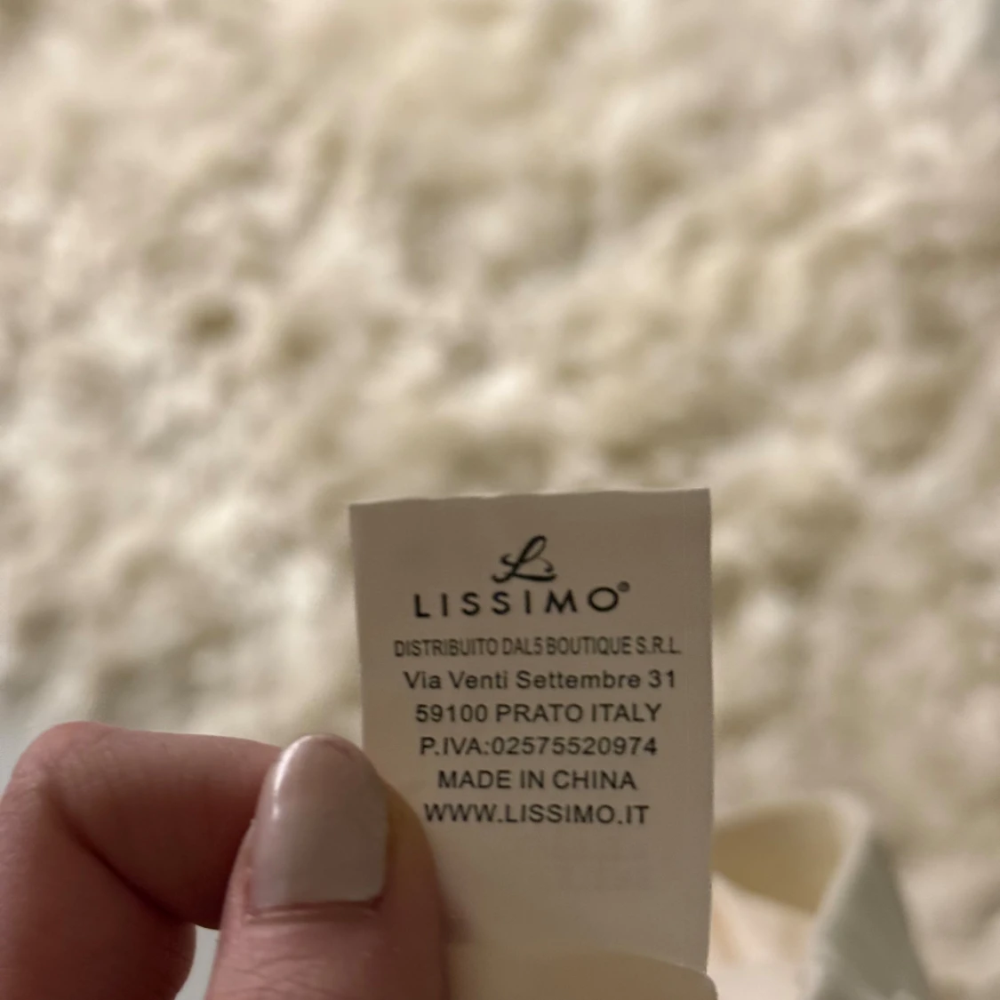 Champagnefärgad volangklänning Lissimo - 2